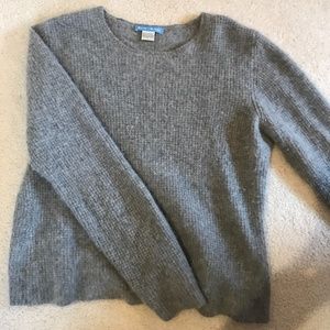 WHITE + WARREN CASHMERE SWEATER SIZE L